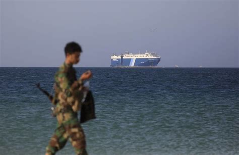 2 attacks launched from rebel-held Yemen strike container ships in vital Red Sea corridor